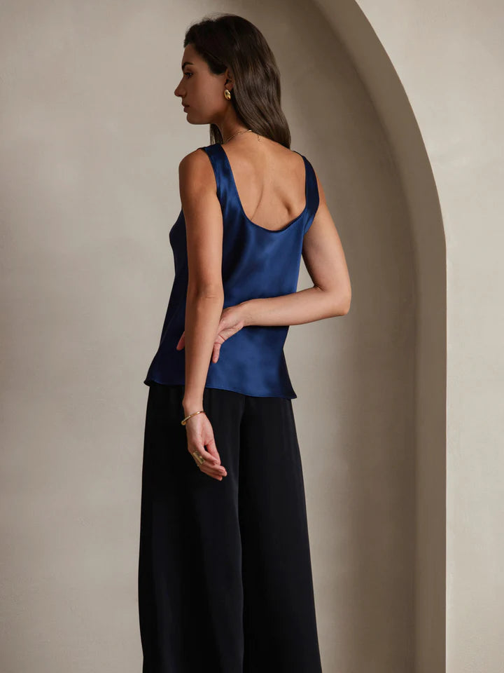 19Momme Silk U-neck Straps Tank Top