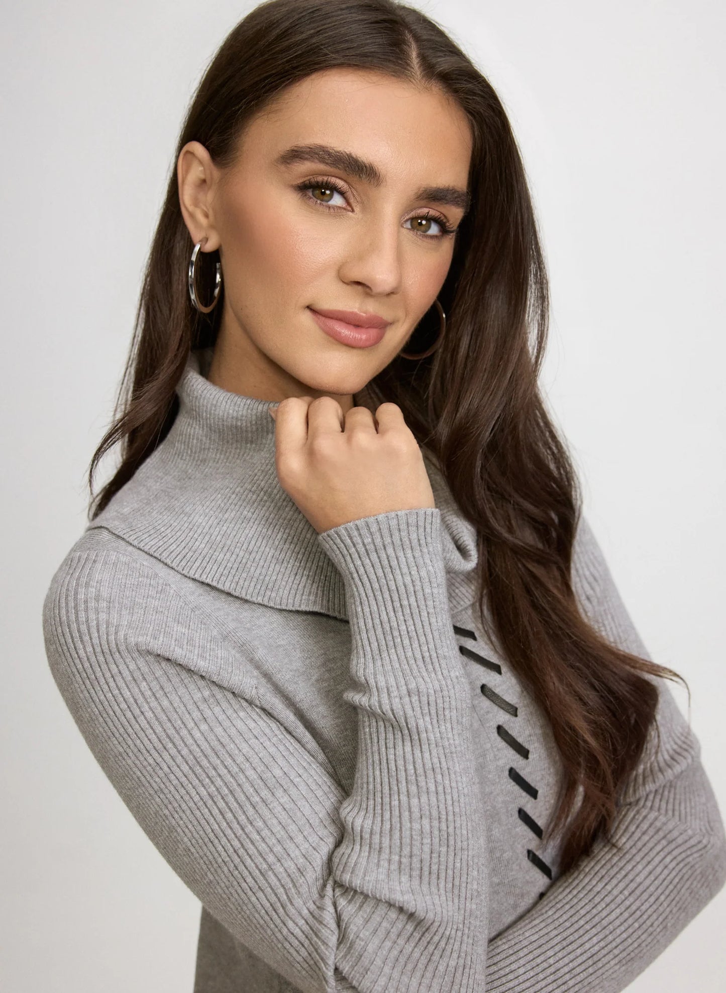 Contrast Cowl Neck Sweater