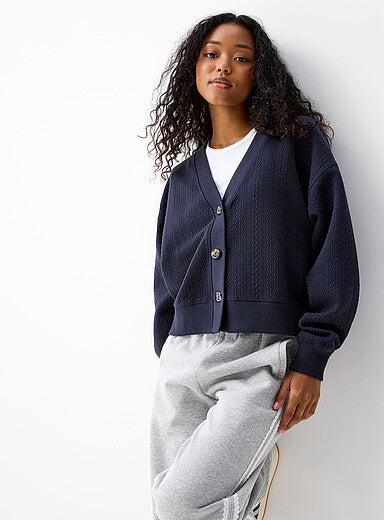 Small Cables V-Neck Cardigan