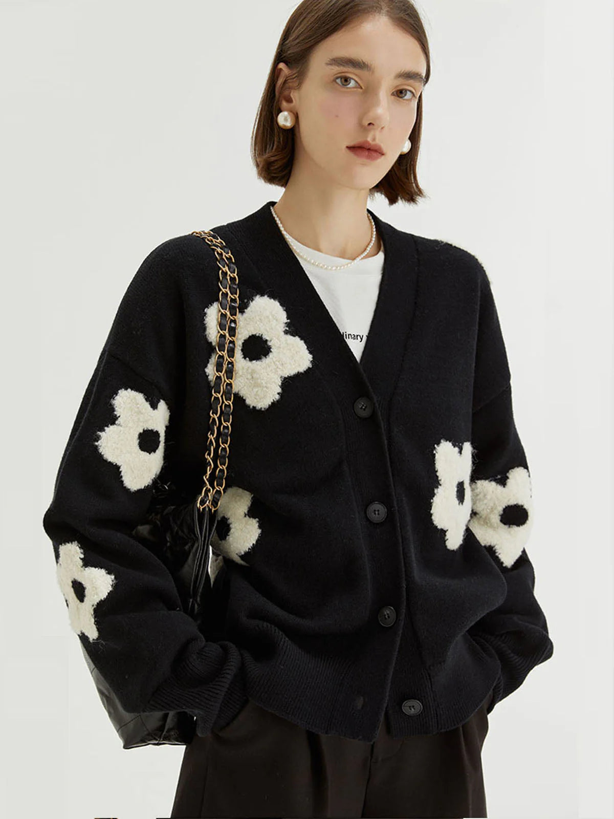 Daisy | Floral Knit Cardigan | Playful Elegance | Soft Knit Fabric