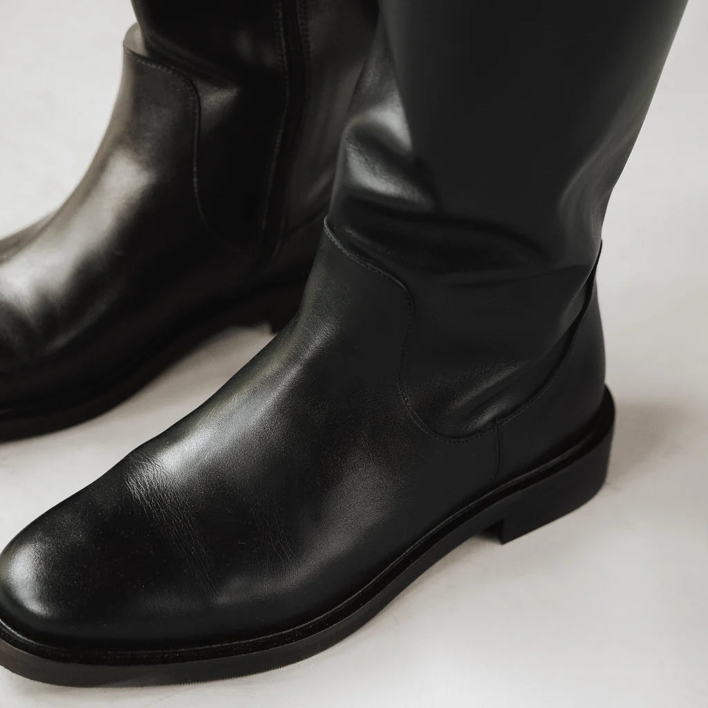 The Riding Boot – Ready to Wear