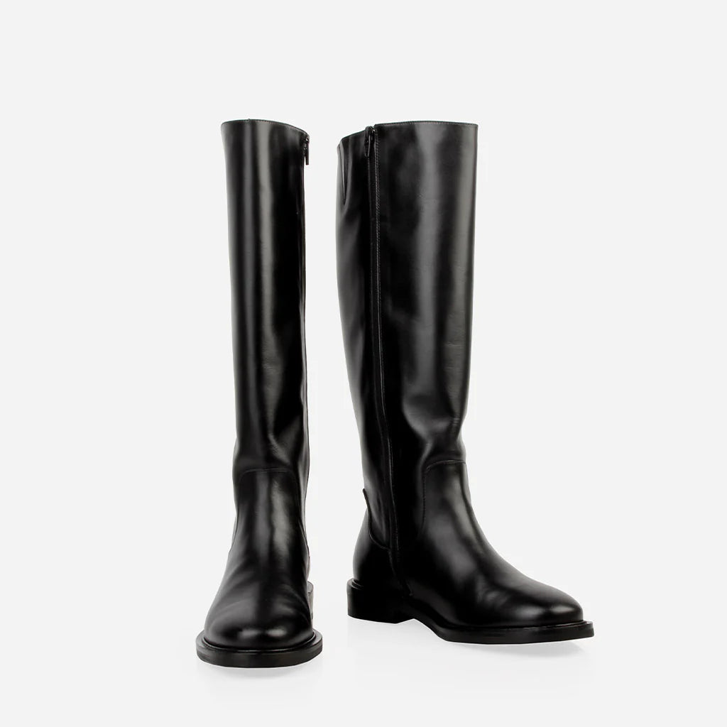 The Riding Boot – Ready to Wear