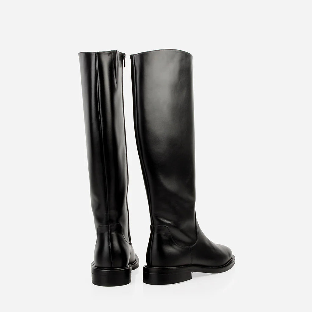 The Riding Boot – Ready to Wear